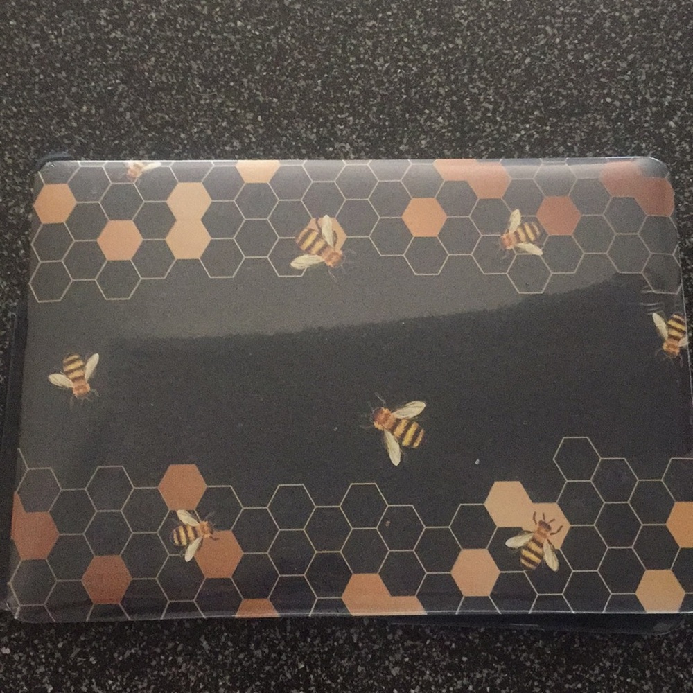 Mac Book Pro Case - Picture 3 of 3